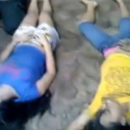 【閲覧注意】溺死した幼女や少女達の死体の山・・・　動画有り