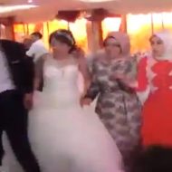 【衝撃映像】これは演出ではない。繰り返す、これはえn・・・ｒｙ 結婚式中でもテロが発生するイスラム教徒の結婚式映像