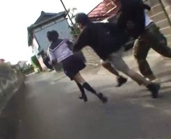 【JK レイプ】下校途中の女子校生をスタンガンで脅され犯される事案発生 ※無修正、動画