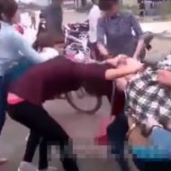 【いじめ注意】中国で女子校生の喧嘩といえば？例によって脱衣式ゲームwktk