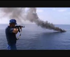 【ロシア海軍 VS 海賊】ロシア海軍「海賊発見！どーんｗｗｗ」日本も全力で見習ってほしいわｗ ※動画