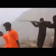 【isisグロ】人間の頭ライフルで破壊し崖の上から処理していく　イスラム国の銃殺処刑映像・・・
