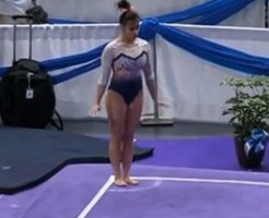 体操選手の女性が着地をミスって両足骨折する恐怖映像…