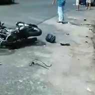 【閲覧注意】バイク事故で身体が千切れ飛んでしまったライダー…